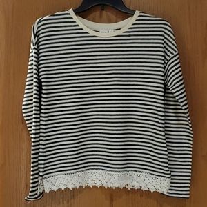 ⭐BRAND NEW:GAPKIDS Lace Trimmed Sw…